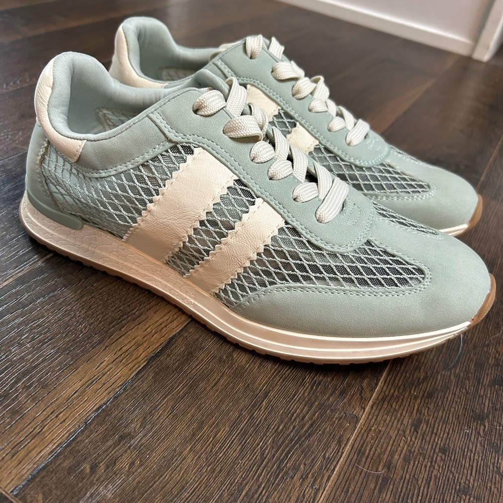 DV by Dolce Vita Sage Green and Cream Athletic Sneakers - Picture 3 of 11
